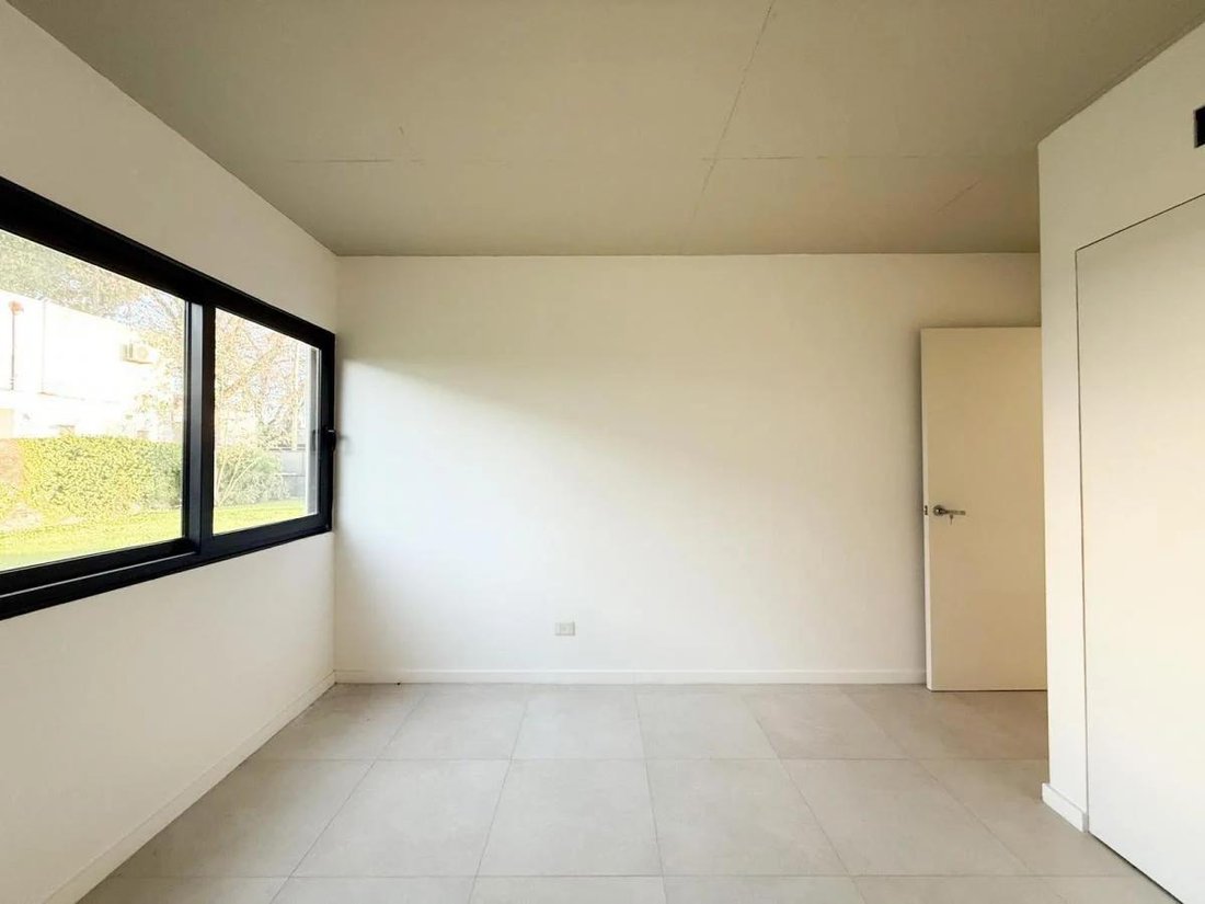 Apartment in Béccar, Buenos Aires Province, Argentina 4 - 18626304