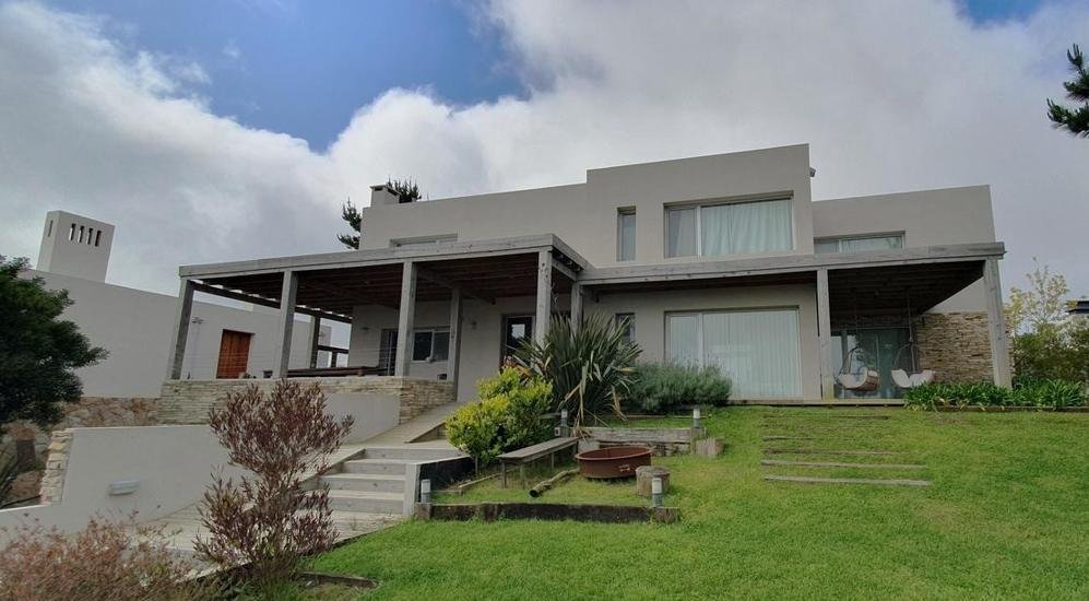House in Pinamar, Buenos Aires Province, Argentina 1 - 18627068
