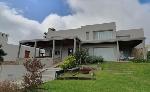 Casa en Pinamar, Provincia de Buenos Aires, Argentina 1