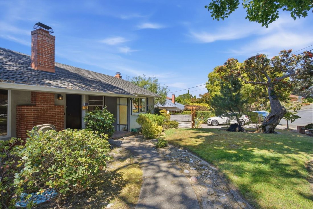 House in Millbrae, California, United States 4 - 18629531