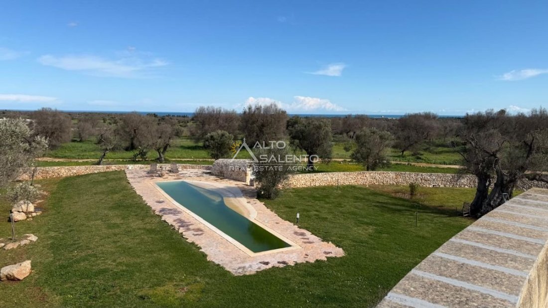 Villa in Carovigno, Apulia, Italy 1 - 18628216