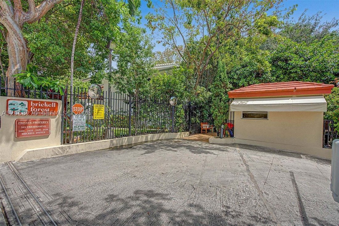Townhouse in Miami, Florida, United States 3 - 18628333