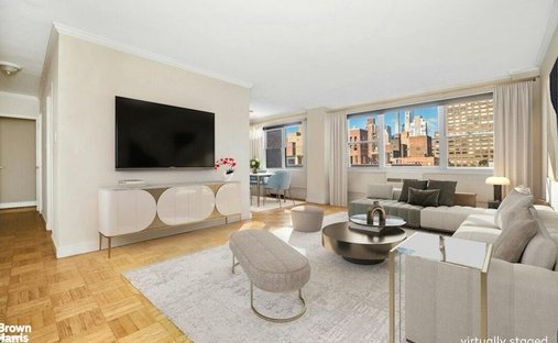 House in New York, New York, United States 1
