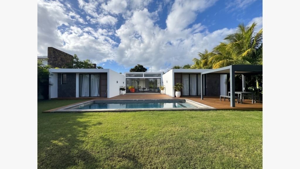 Villa in Rivière du Rempart, Rivière du Rempart District, Mauritius 1 - 18190148