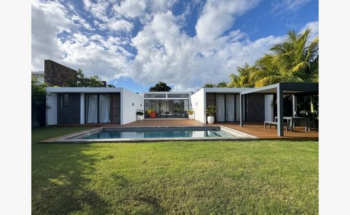 Villa in Rivière du Rempart, Rivière du Rempart District, Mauritius 1