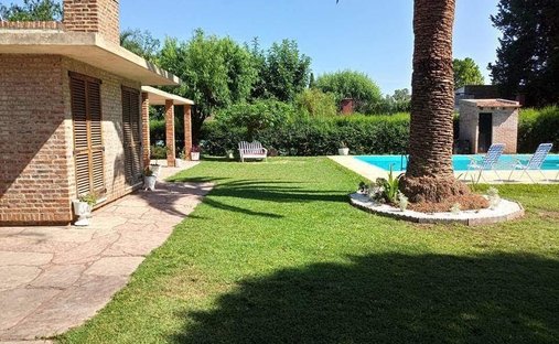 House in Venado Tuerto, Santa Fe Province, Argentina 1