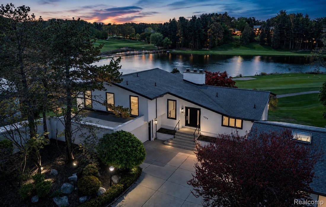 Condo in Bloomfield Hills, Michigan, United States 1 - 18628099