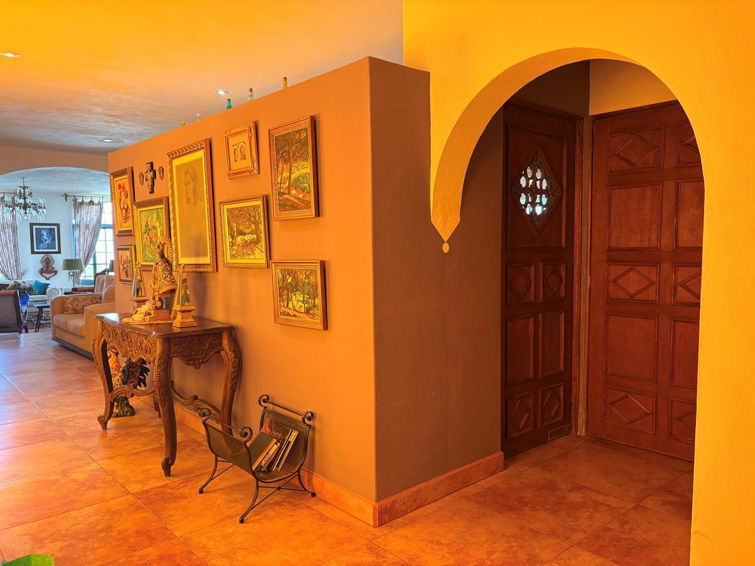House in San Antonio Tlayacapan, Jalisco, Mexico 2 - 18446851