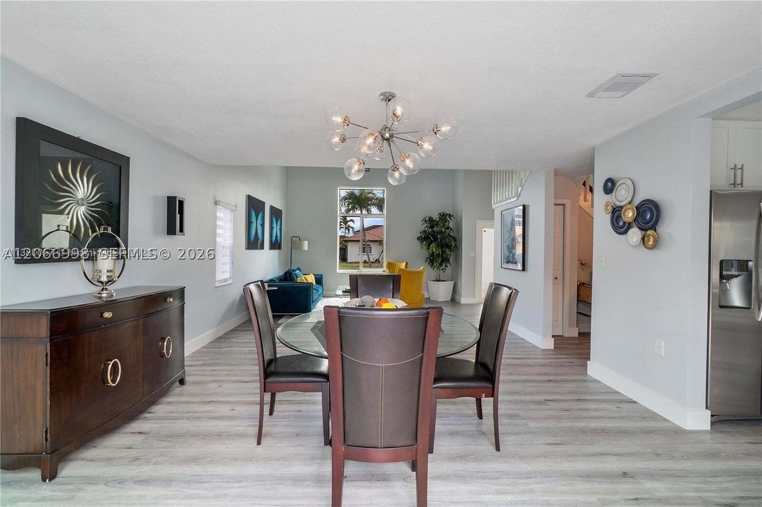 House in Miami, Florida, United States 5 - 18628352