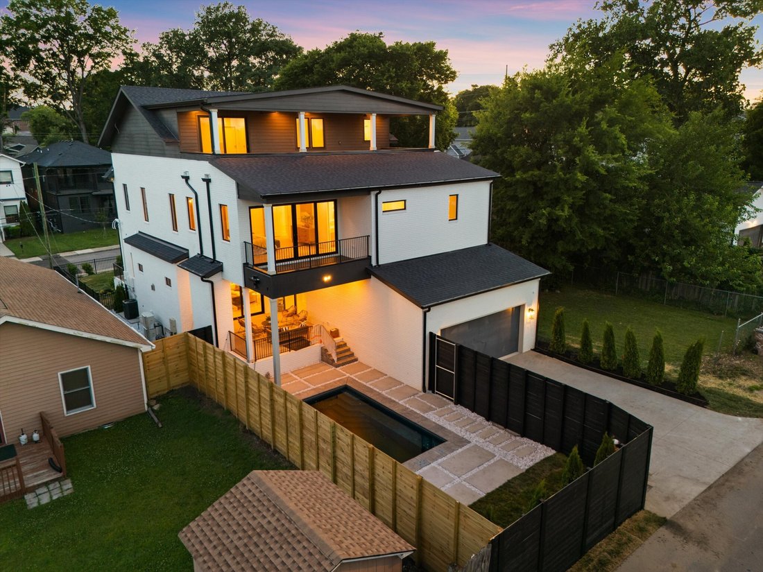 House in Nashville, Tennessee, United States 4 - 18626147