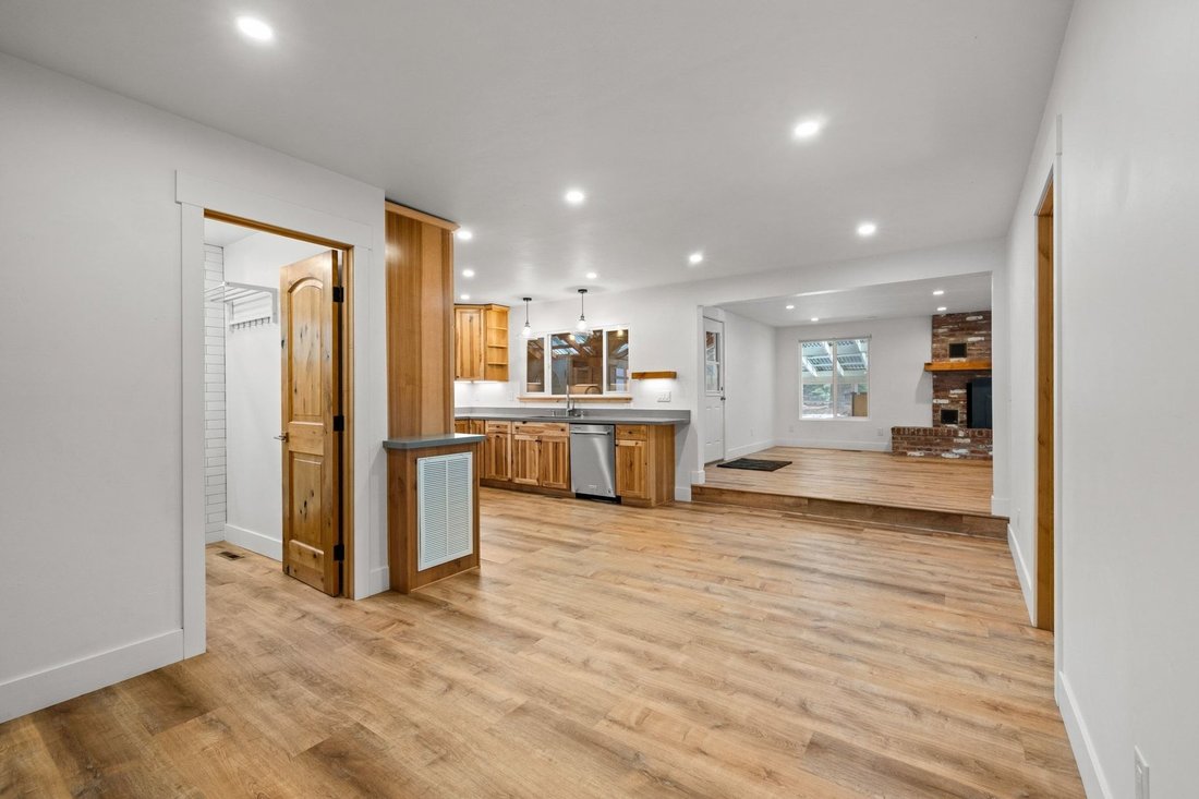 Apartment in South Lake Tahoe, California, United States 3 - 18627773