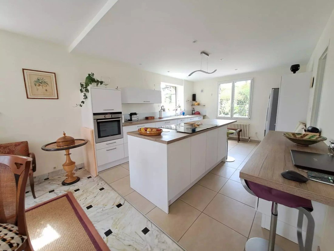 House in Zone Urbaine, Arradon, France 5 - 17748943
