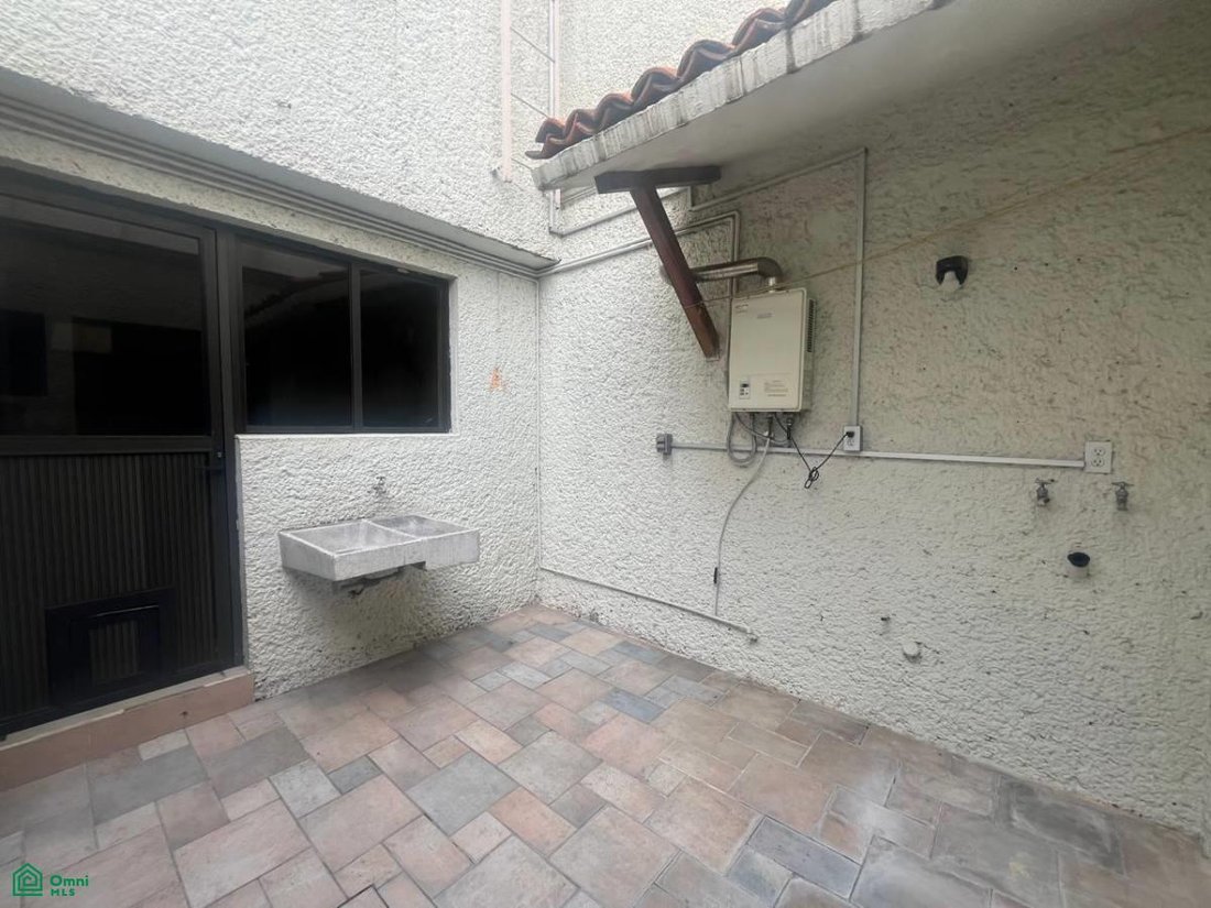 House in Santa Catarina Yecahuitzotl, Mexico City, Mexico 1 - 17908361