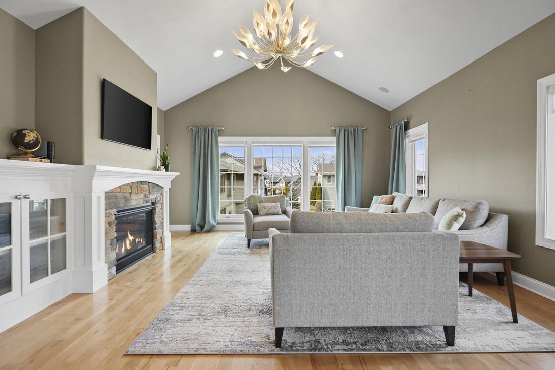 Condo in Fitchburg, Wisconsin, United States 1 - 18629061
