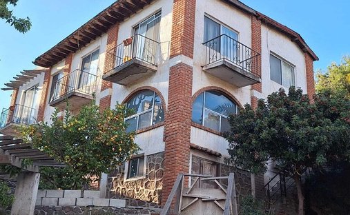 House in San Antonio del Mar, Baja California, Mexico 1