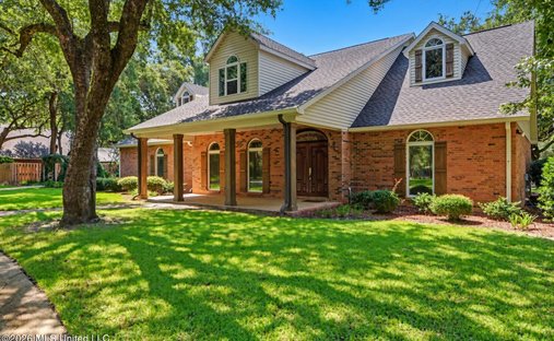 House in Moss Point, Mississippi, United States 1