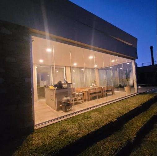 House in Belén de Escobar, Buenos Aires Province, Argentina 4 - 18626070