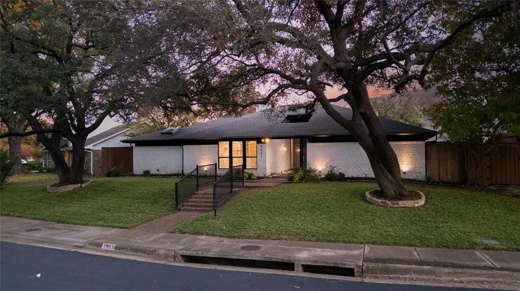 House in Dallas, Texas, United States 3 - 18629280