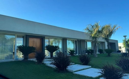 House in Tristán Suárez, Buenos Aires Province, Argentina 1