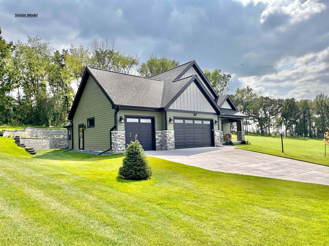 House in Stoughton, Wisconsin, United States 2 - 18628912