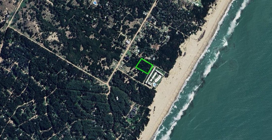 Land in Villa Gesell, Buenos Aires Province, Argentina 5 - 18627058