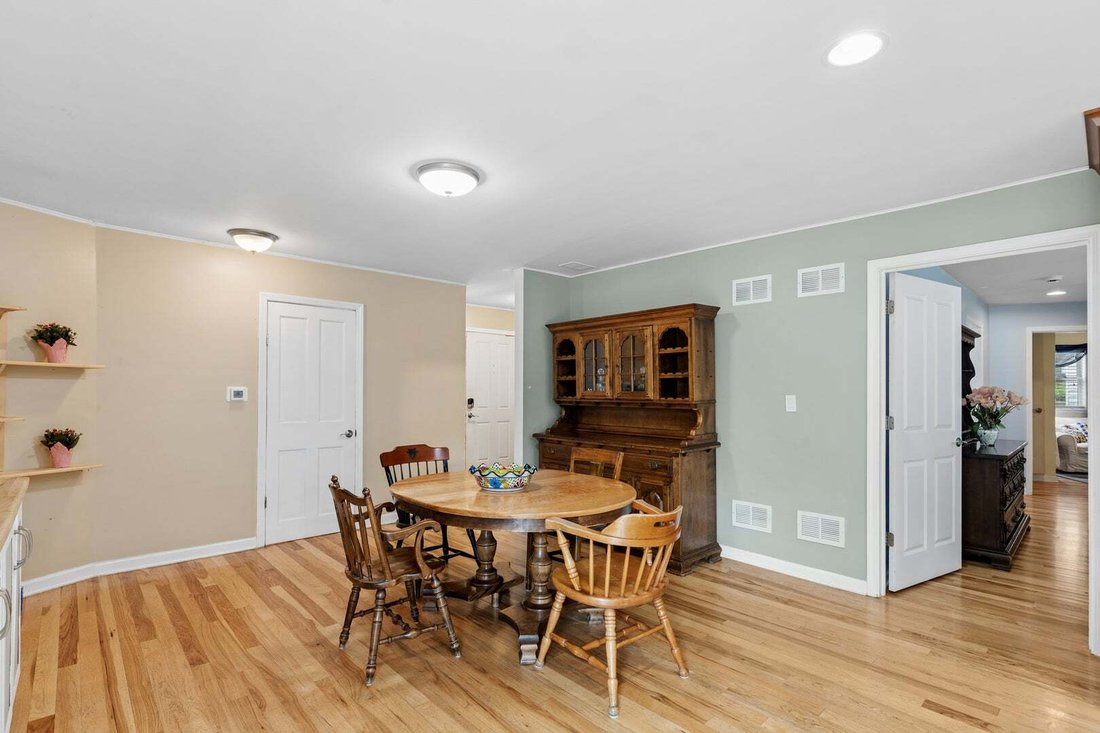 House in Glenview, Illinois, United States 5 - 18628653