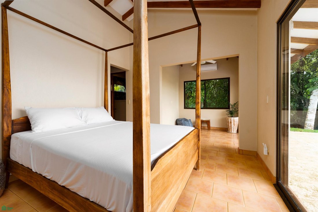 House in Savegre de Aguirre, Puntarenas Province, Costa Rica 2 - 18627443