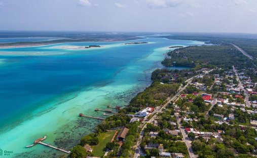 Land in Xtomoc Uno, Quintana Roo, Mexico 1