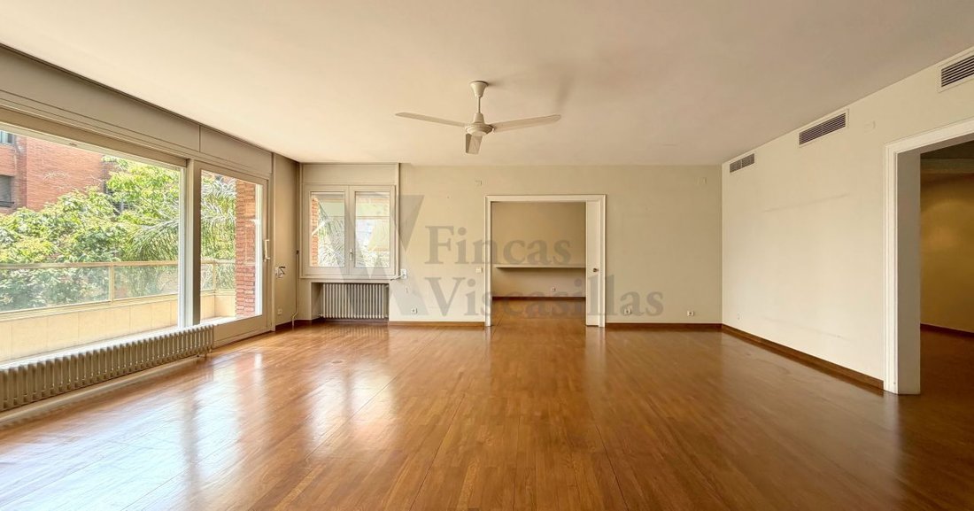 Apartment in Sarrià-Sant Gervasi, Barcelona, Spain 3 - 18626557