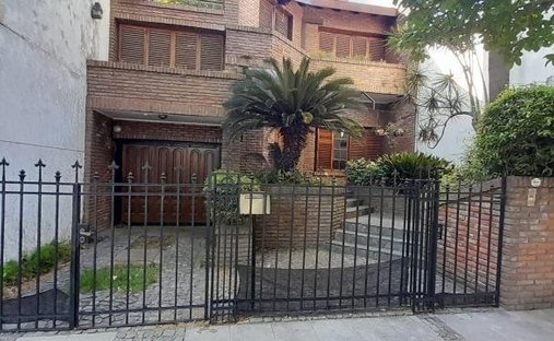 House in Buenos Aires, Buenos Aires, Argentina 1