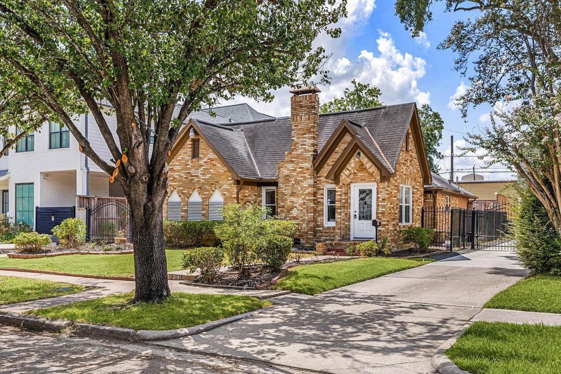 House in Houston, Texas, United States 2 - 18628795