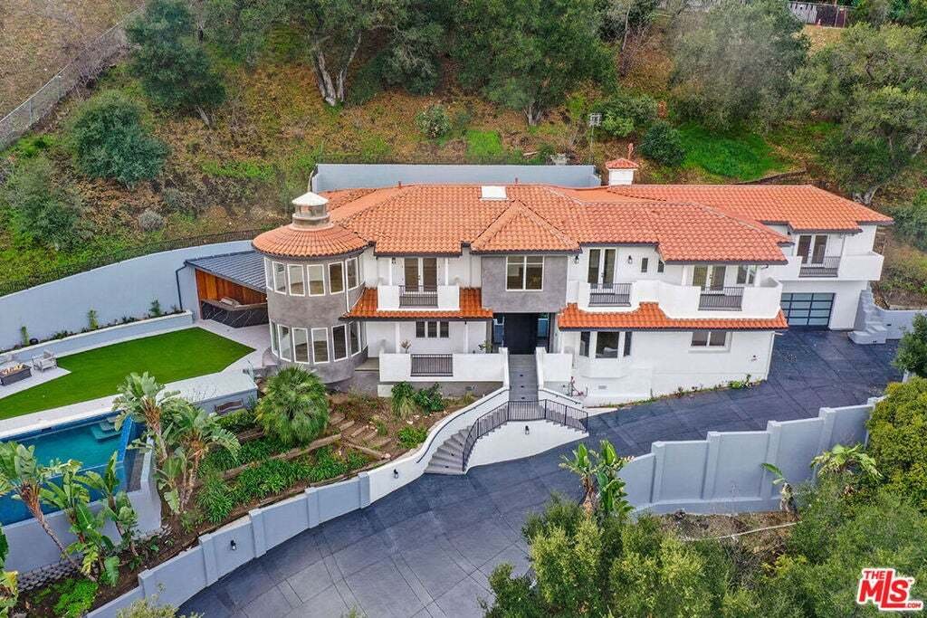 House in Los Angeles, California, United States 1 - 18629352