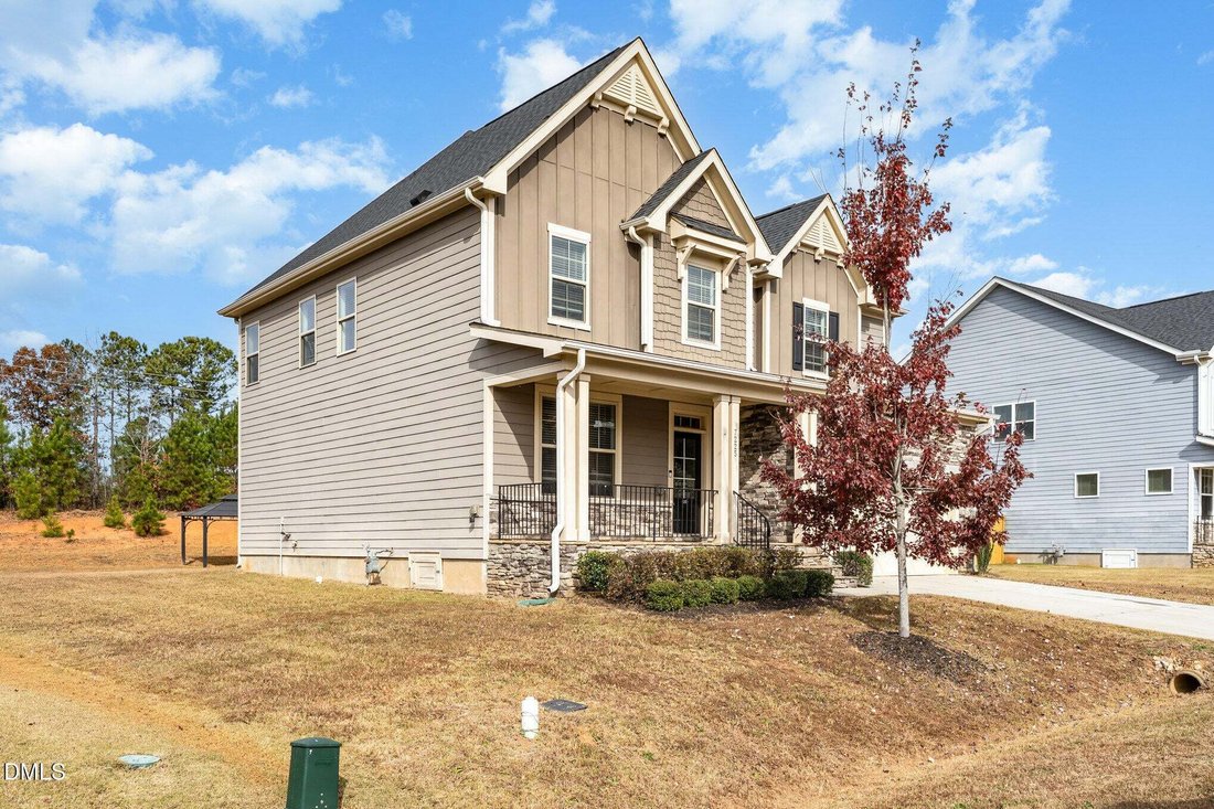 House in Holly Springs, North Carolina, United States 2 - 18629085