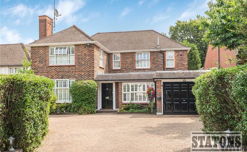 House in The Ridgeway, Enfield, England 1