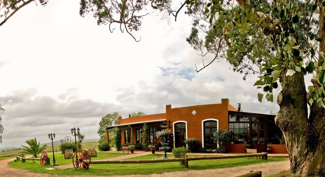 Farm Ranch in Abra del Perdomo, Maldonado Department, Uruguay 1 - 18626146