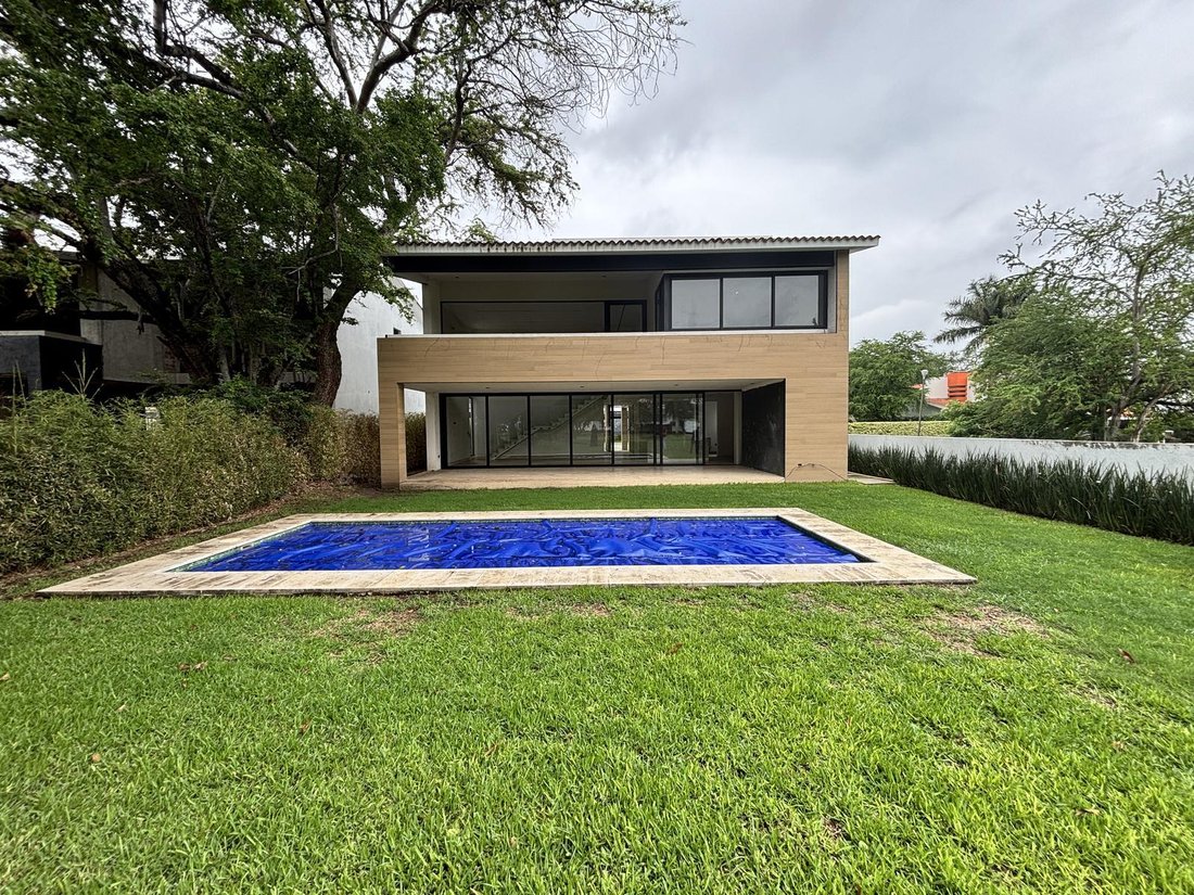 House in Fraccionamiento Club de Golf Paraíso, Morelos, Mexico 1 - 18627732