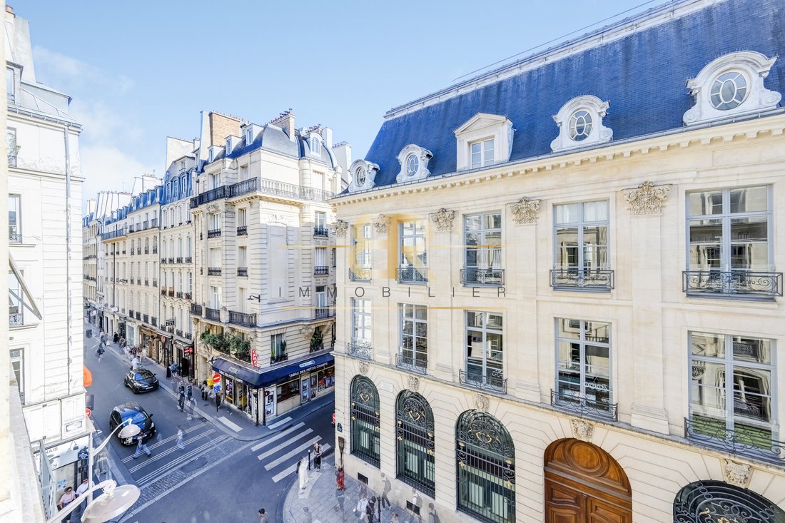 Apartment in Lorette-Martyrs, Paris 9e Arrondissement, Paris 5 - 18628581