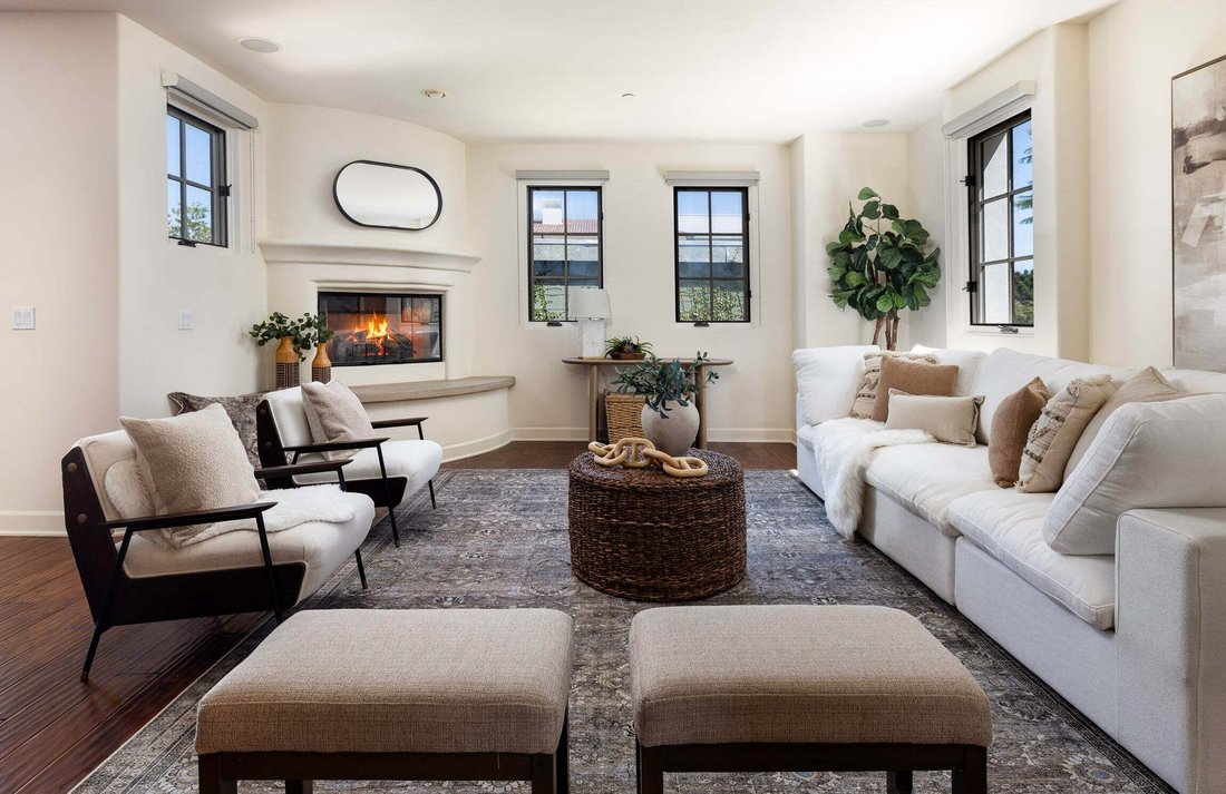 Condo in Santa Barbara, California, United States 5 - 18627941