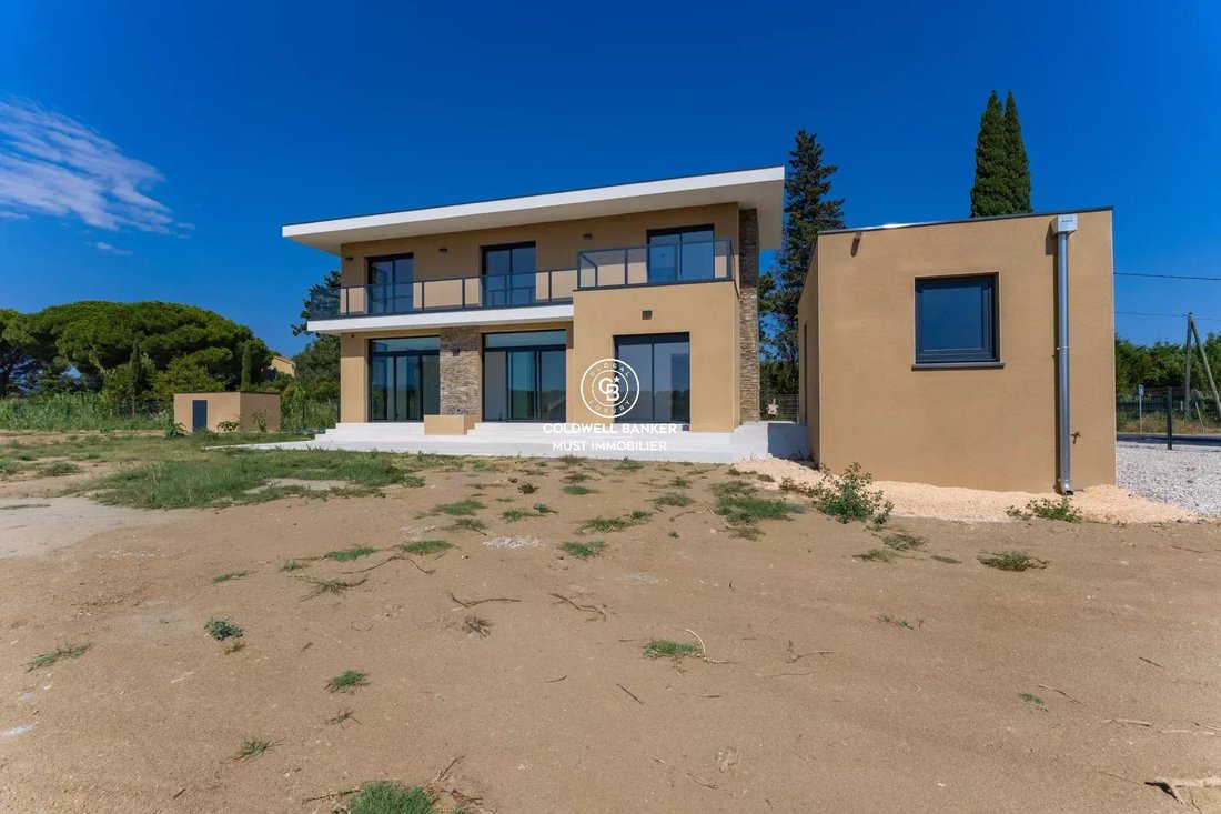 Villa in Saint-Cyprien, Occitania, France 3 - 18627301