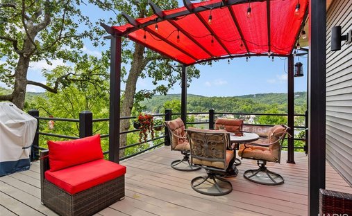 House in Linn Creek, Missouri, United States 1