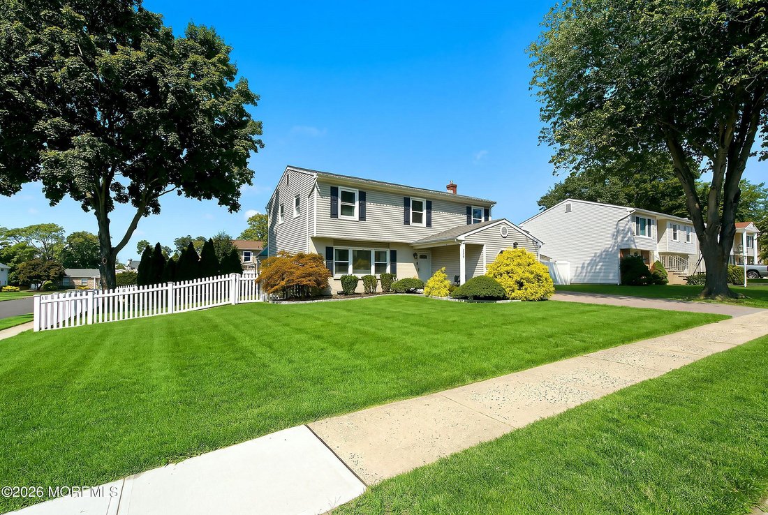 Howell Township, New Jersey, United States 1 - 18626248