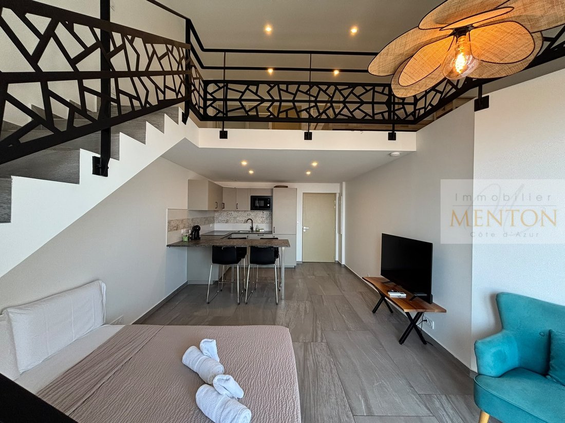 Estate in Menton, Provence-Alpes-Côte d'Azur, France 3 - 18629776