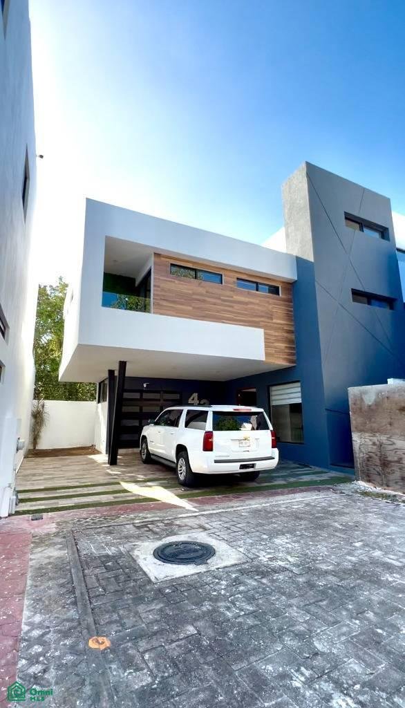 House in Playa del Carmen, Quintana Roo, Mexico 1 - 17088474