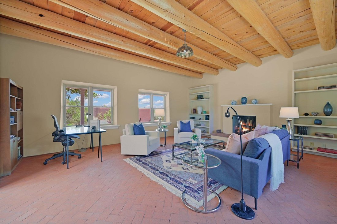 House in Santa Fe, New Mexico, United States 4 - 18628316