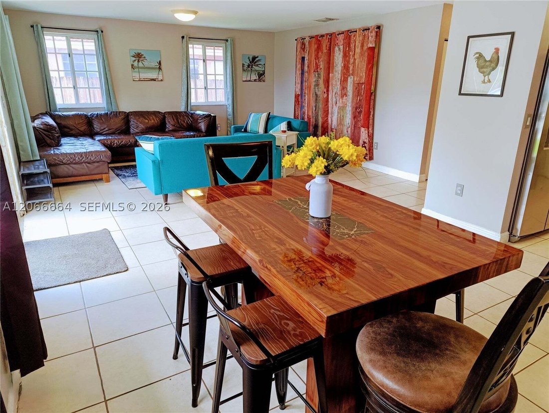 House in Miami, Florida, United States 4 - 18628376