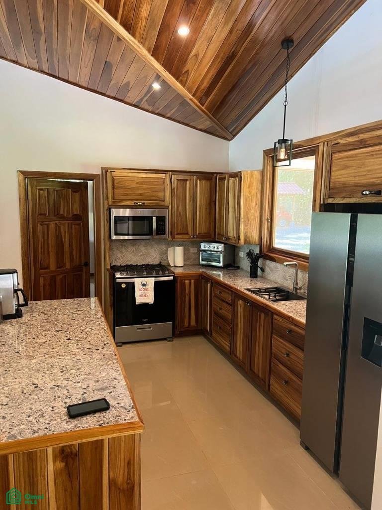 Casa in Cahuita, Provincia di Limón, Costa Rica 2 - 17233244
