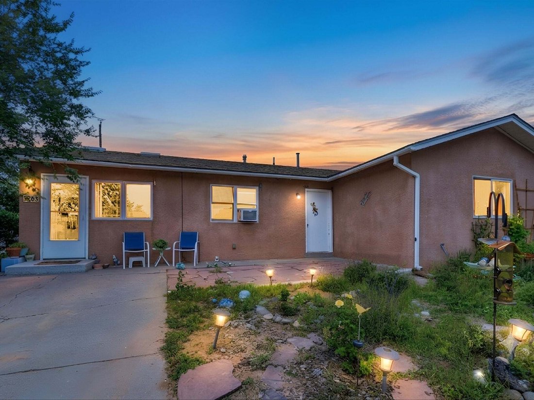 House in White Rock, New Mexico, United States 1 - 18628315
