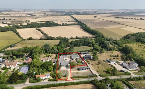 Land in Litlington, England 1