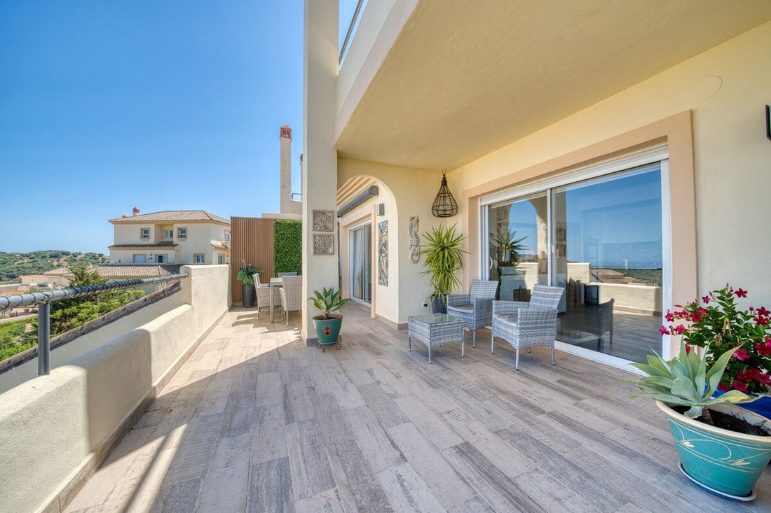 Penthouse in Manilva, Andalusia, Spain 2 - 18626805