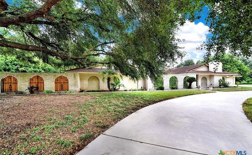 House in Seguin, Texas, United States 1